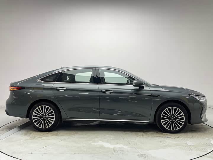 Фото 4 - Chery Fulwin A8L