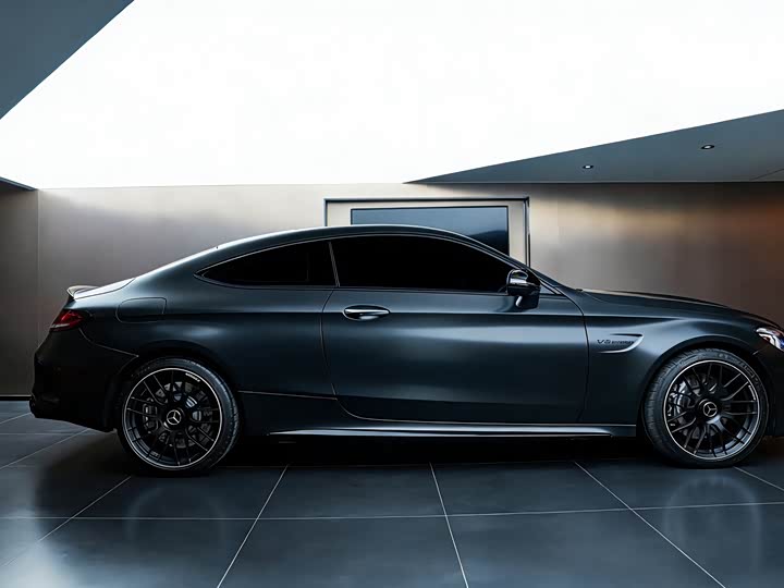 Фото 5 - Mercedes-Benz C-Class AMG