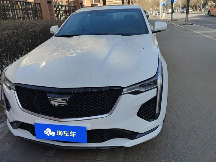 Фото 2 - Cadillac CT4