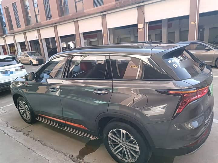 Фото 5 - Changan CS75 Plus