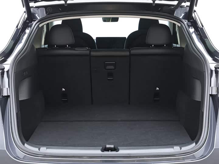 Фото 8 - Tesla Model Y