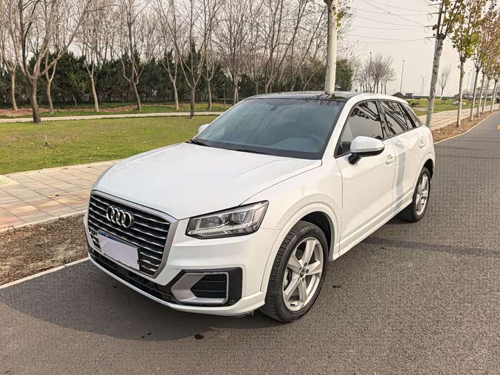 Фото 1 - Audi Q2L