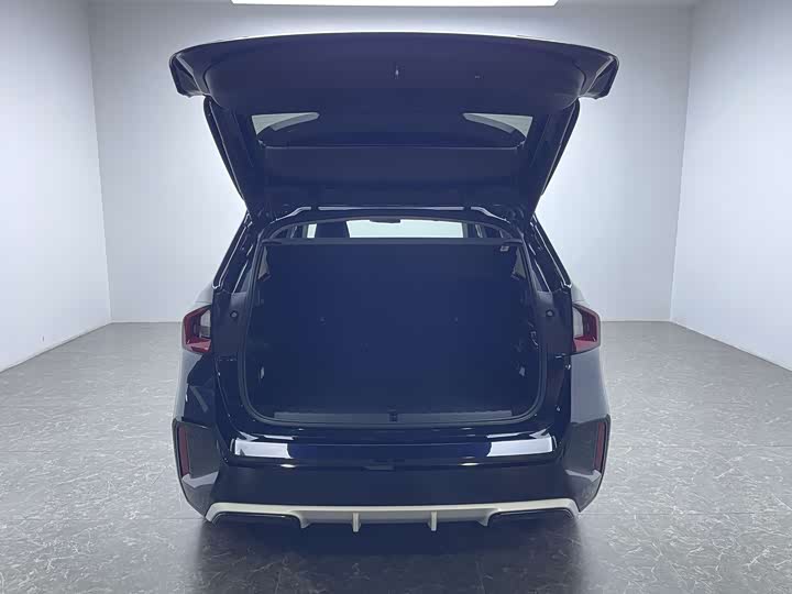 Фото 6 - BMW iX1