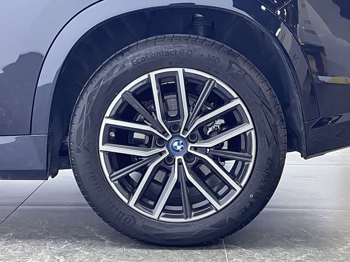 Фото 7 - BMW iX1