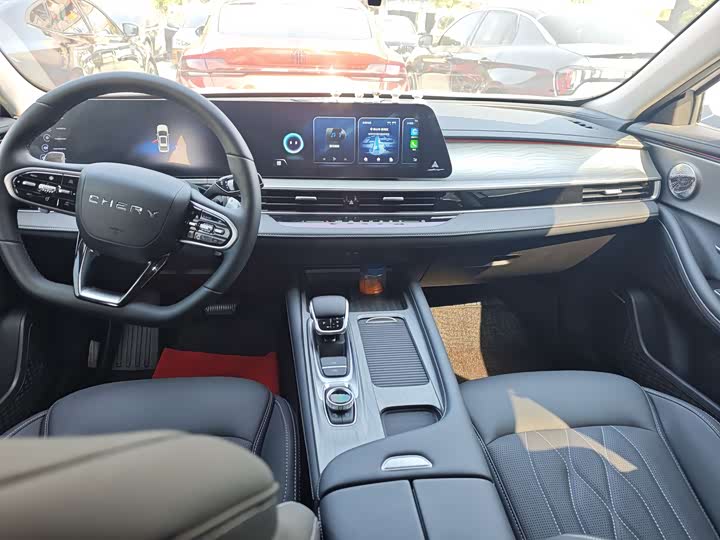 Фото 9 - Chery Arrizo 8