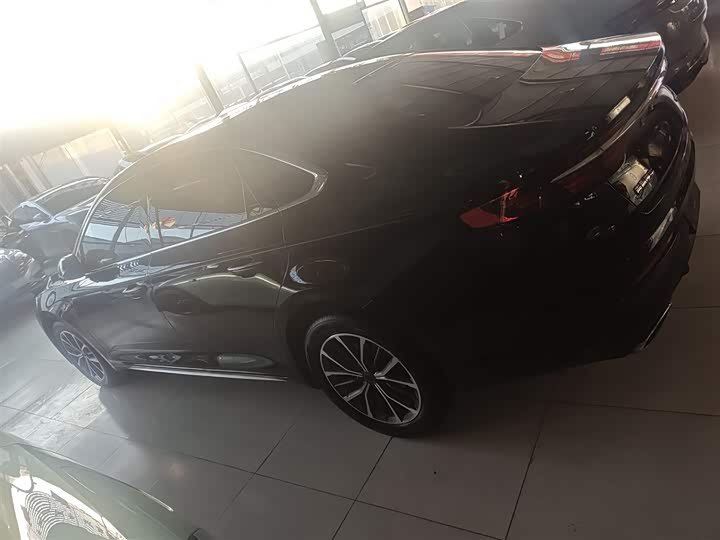 Фото 5 - Geely Preface