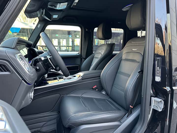 Фото 9 - Mercedes-Benz G-Class AMG