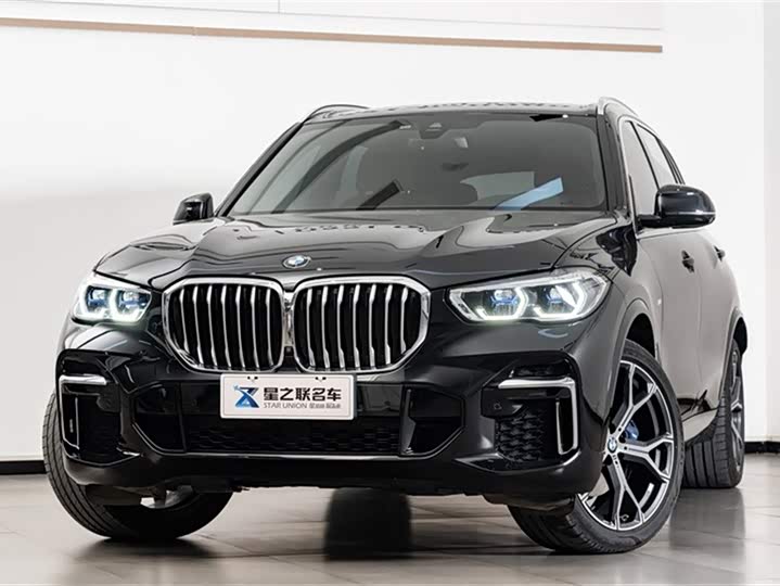 Фото 2 - BMW X5