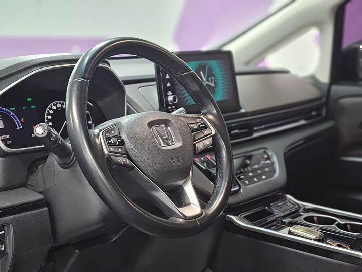 Фото 4 - Honda Odyssey