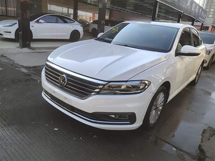 Фото 2 - Volkswagen Lavida