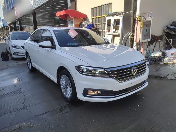 Фото 4 - Volkswagen Lavida