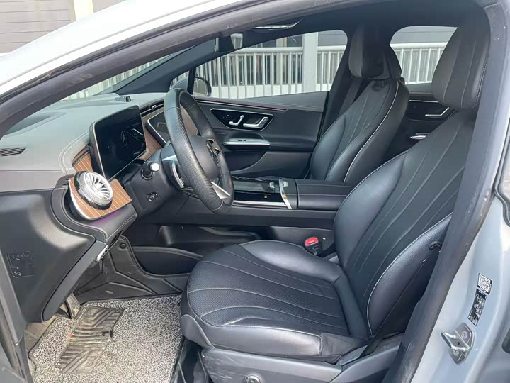 Фото 4 - Mercedes-Benz EQE