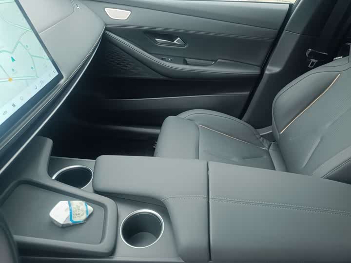 Фото 5 - Changan Deepal SL03