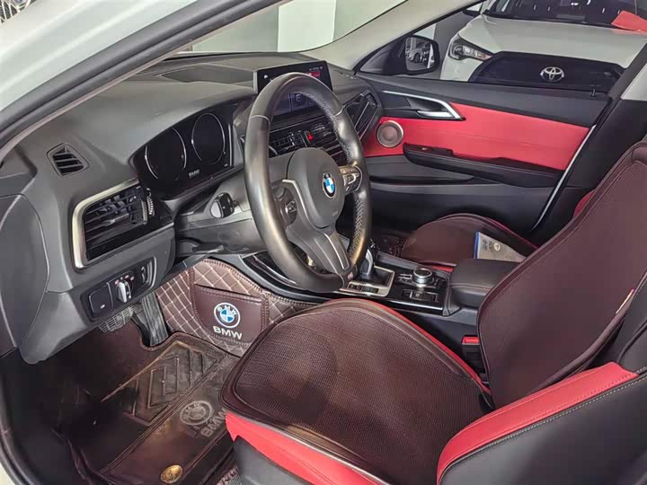 Фото 7 - BMW 1 Series