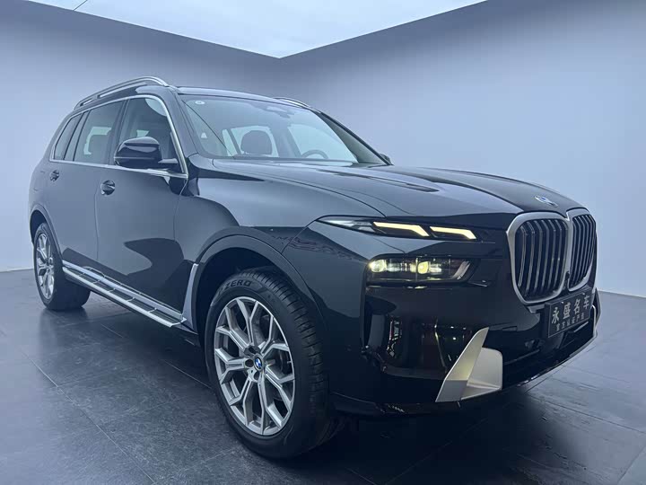 Фото 3 - BMW X7