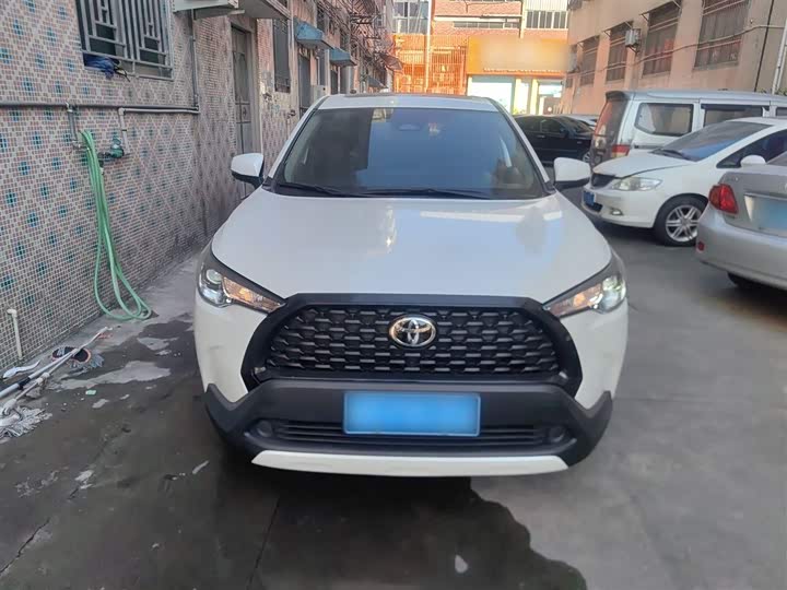 Фото 3 - Toyota Corolla Cross