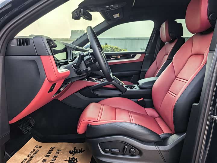 Фото 7 - Porsche Cayenne