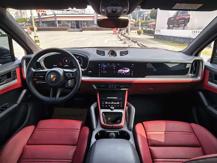 Фото 9 - Porsche Cayenne