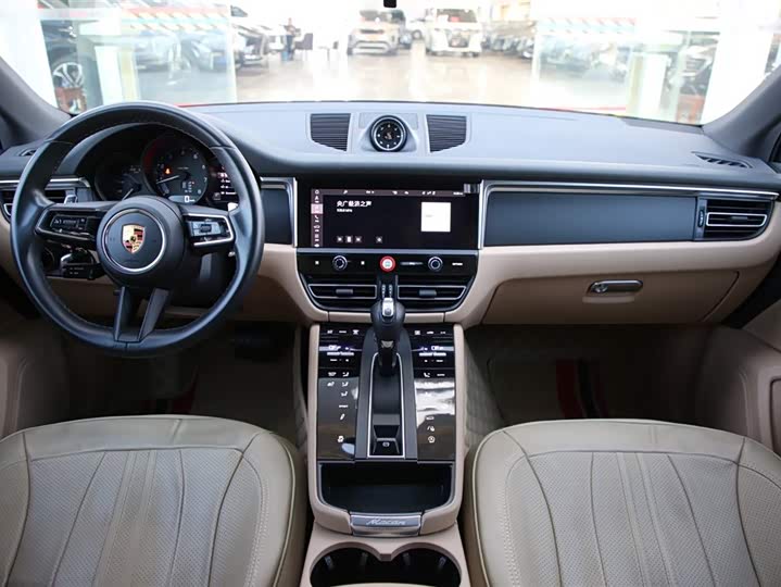 Фото 8 - Porsche Macan