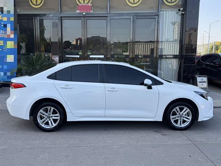 Фото 3 - Toyota Levin