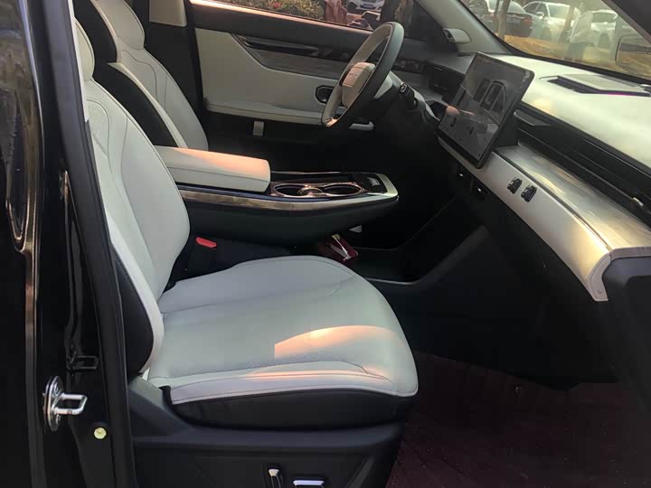 Фото 8 - Jetour Dashing