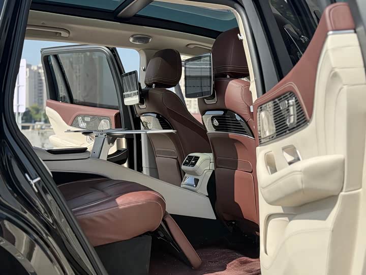 Фото 7 - Mercedes-Benz GLS-Class