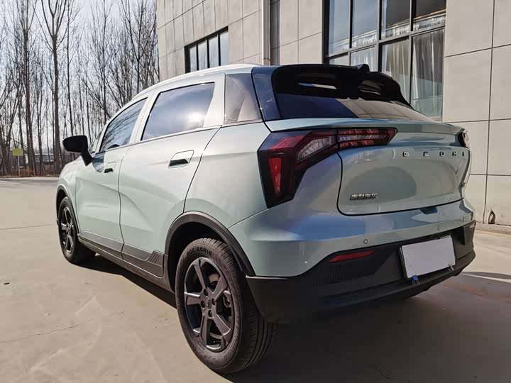 Фото 5 - Geely Geometry E Firefly