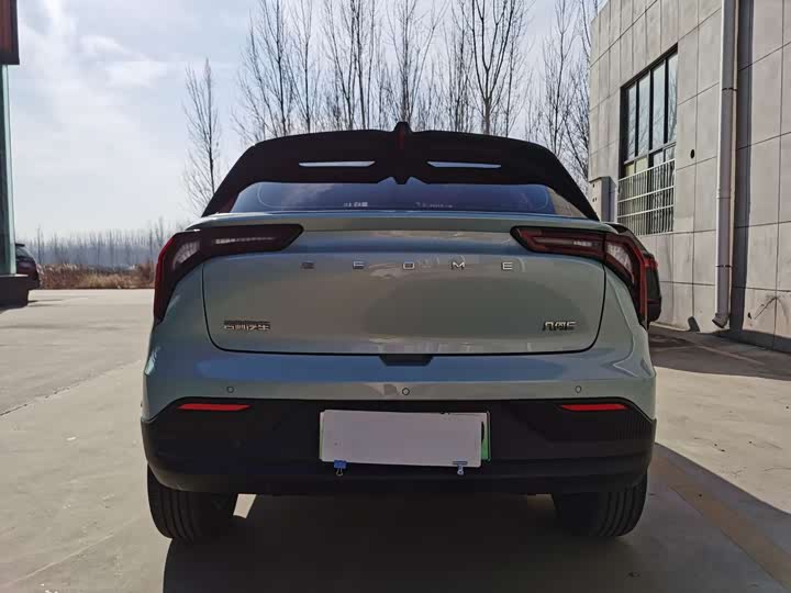 Фото 7 - Geely Geometry E Firefly