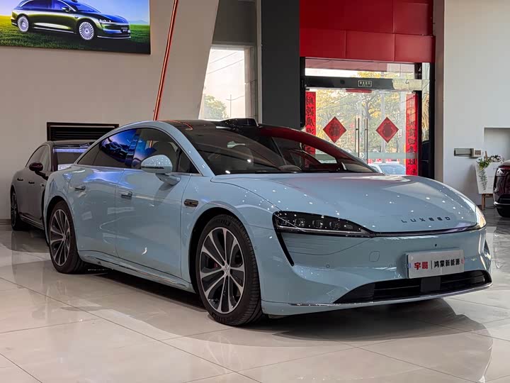 Фото 3 - Luxeed S7