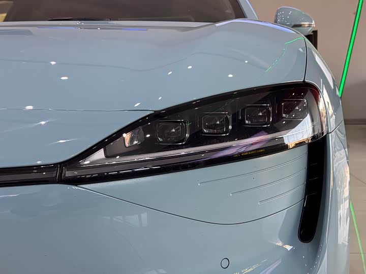 Фото 4 - Luxeed S7