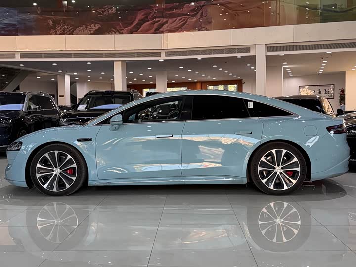 Фото 6 - Luxeed S7