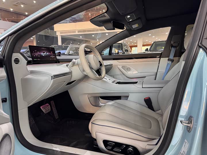 Фото 7 - Luxeed S7