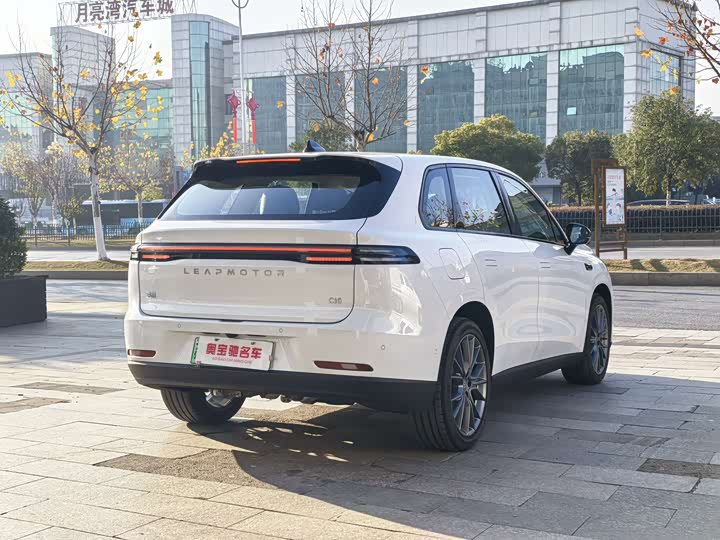 Фото 4 - Leapmotor C10