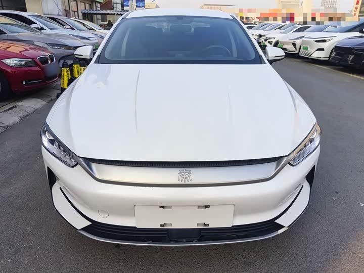 Фото 3 - BYD Qin Plus