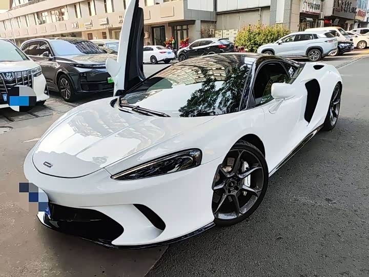 Фото 1 - McLaren GT