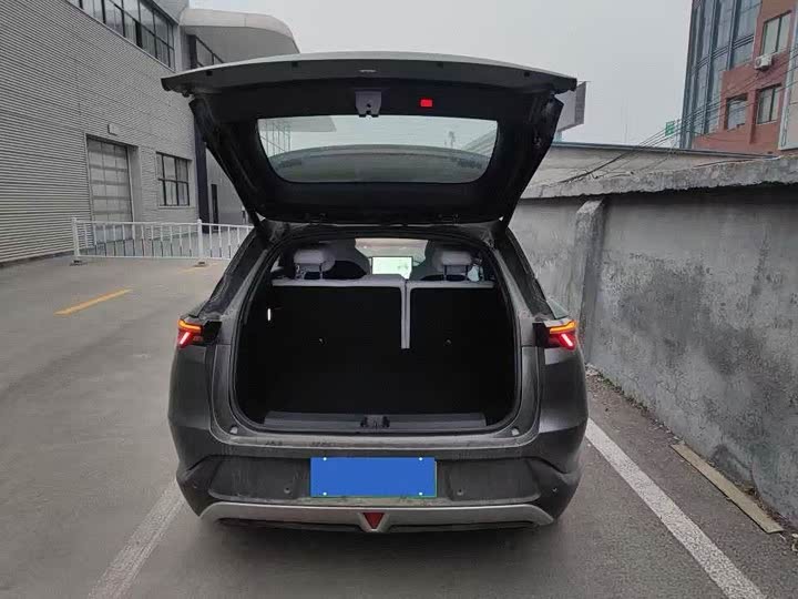 Фото 6 - BAIC Arcfox Alpha T5