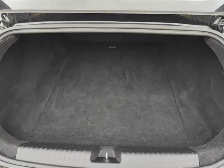 Фото 4 - XPeng P7