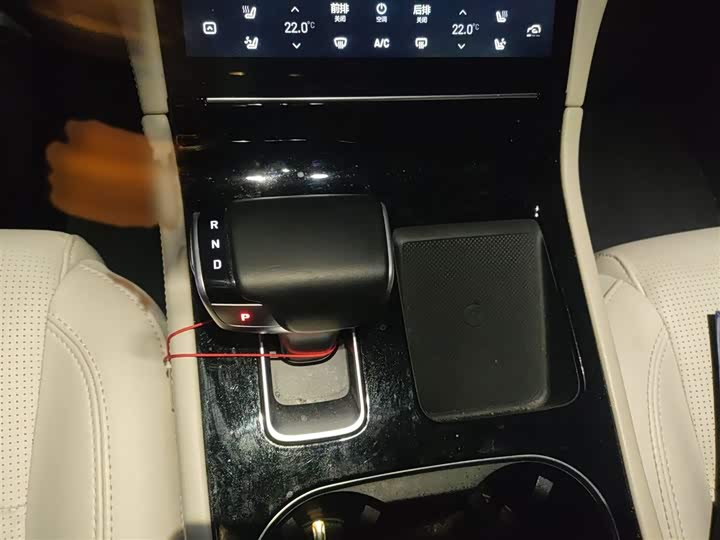 Фото 7 - LiXiang One