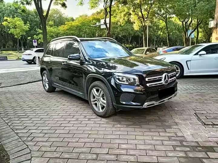 Фото 3 - Mercedes-Benz GLB-Class