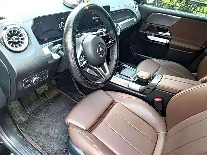 Фото 5 - Mercedes-Benz GLB-Class