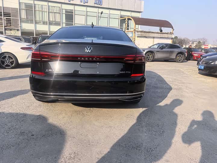 Фото 6 - Volkswagen Passat