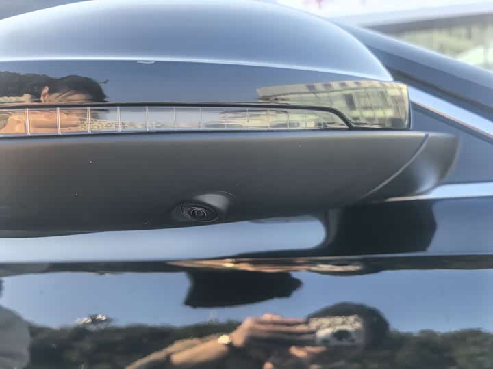 Фото 8 - Volkswagen Passat