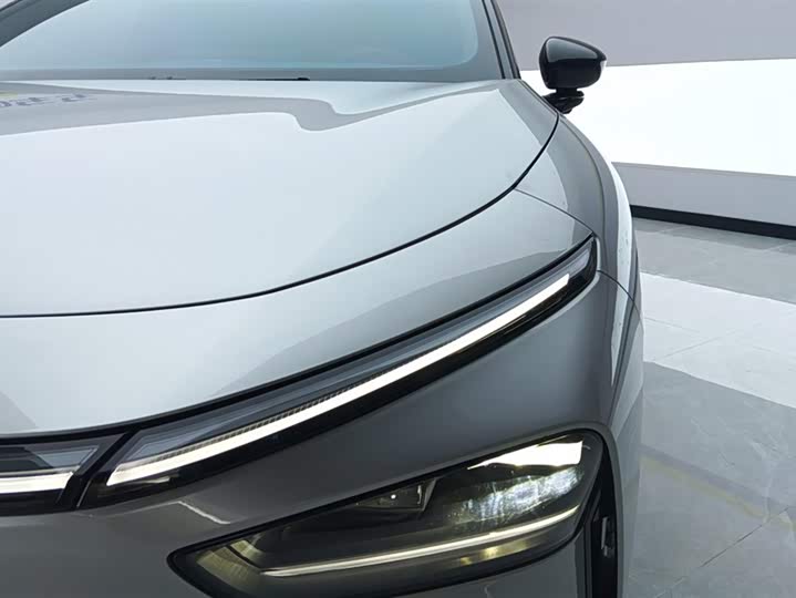 Фото 5 - XPeng F57