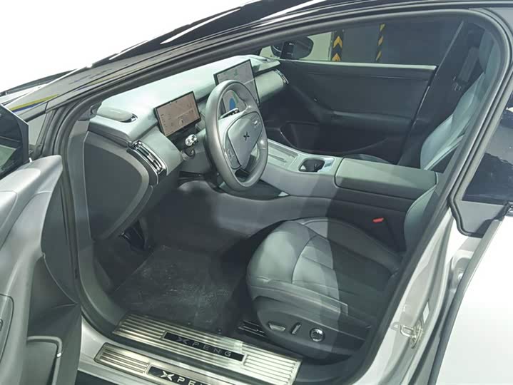 Фото 9 - XPeng F57