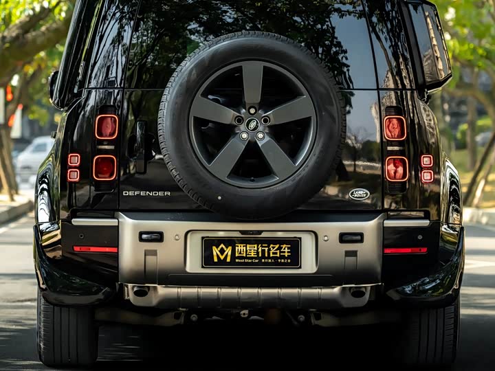 Фото 5 - Land Rover Defender