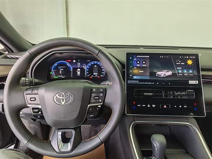 Фото 9 - Toyota Avalon