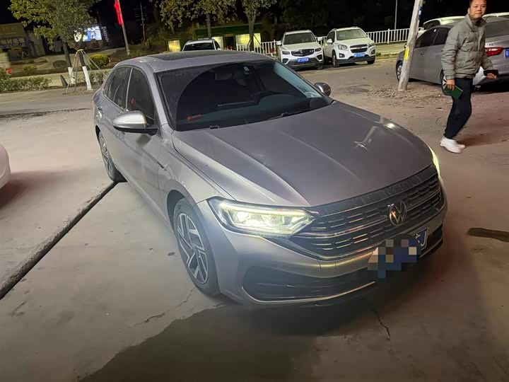 Фото 2 - Volkswagen Sagitar L