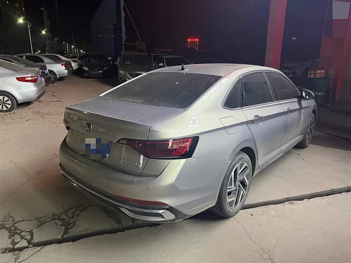 Фото 4 - Volkswagen Sagitar L