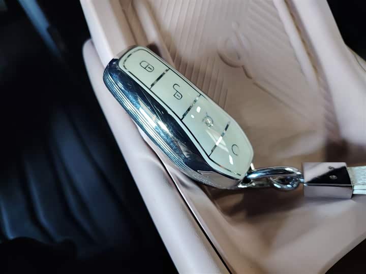 Фото 9 - BYD Seagull