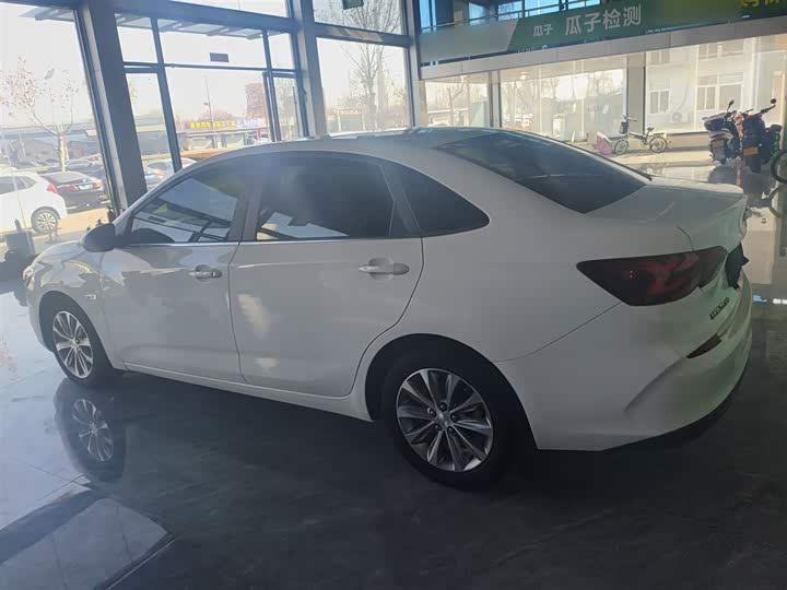 Фото 5 - Chevrolet Monza